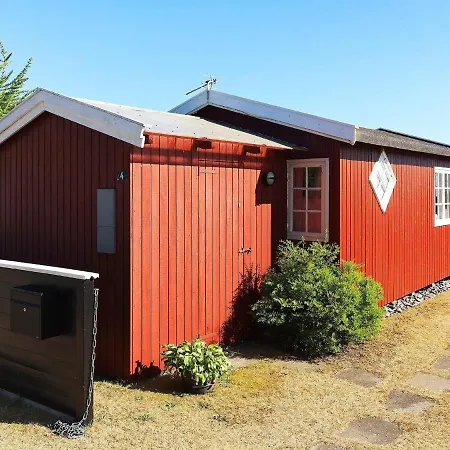 3 Person In Karrebaeksminde-by Traum *